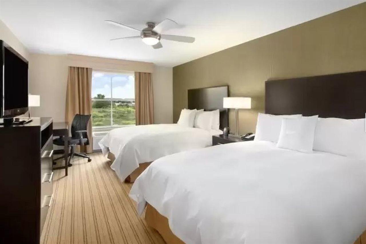 โฮมวูด สวีท บาย ฮิลตัน ฟอร์ต เวิร์ธ เวสต์ แอท ซิตี้วิว Hotel ฟอร์ตเวิร์ท ภายนอก รูปภาพ