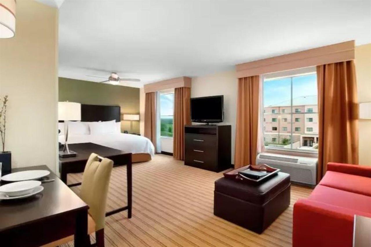 โฮมวูด สวีท บาย ฮิลตัน ฟอร์ต เวิร์ธ เวสต์ แอท ซิตี้วิว Hotel ฟอร์ตเวิร์ท ภายนอก รูปภาพ